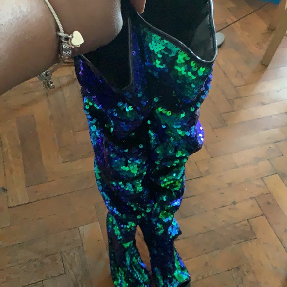 Shimmer - Picture 5 of 6